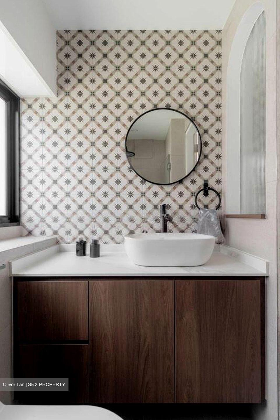 Blk 100 Crescent View (Queenstown), HDB 3 Rooms #496482471